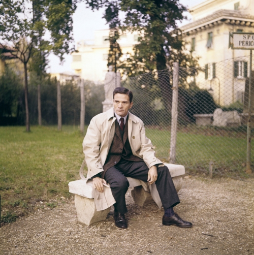 Pasolini em Roma, 1967. Foto de Franco Vitale, Reporters Associati & Archivi Mondadori Portfolio.